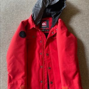 Great kids ski jacket, perfect condition, great color and great quality.
